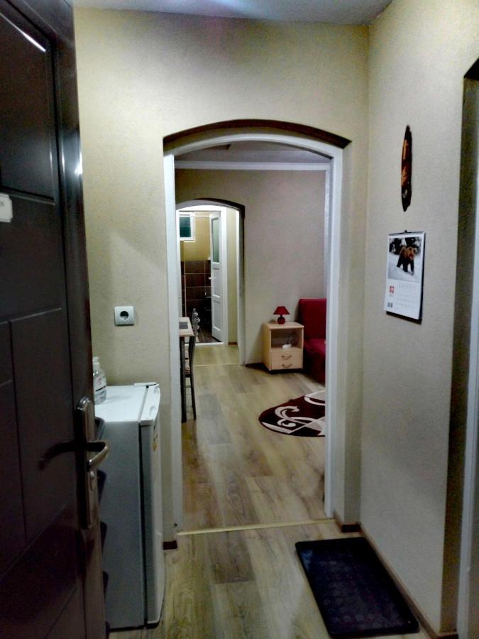Kiraly Apartman Gheorgheni  Bagian luar foto