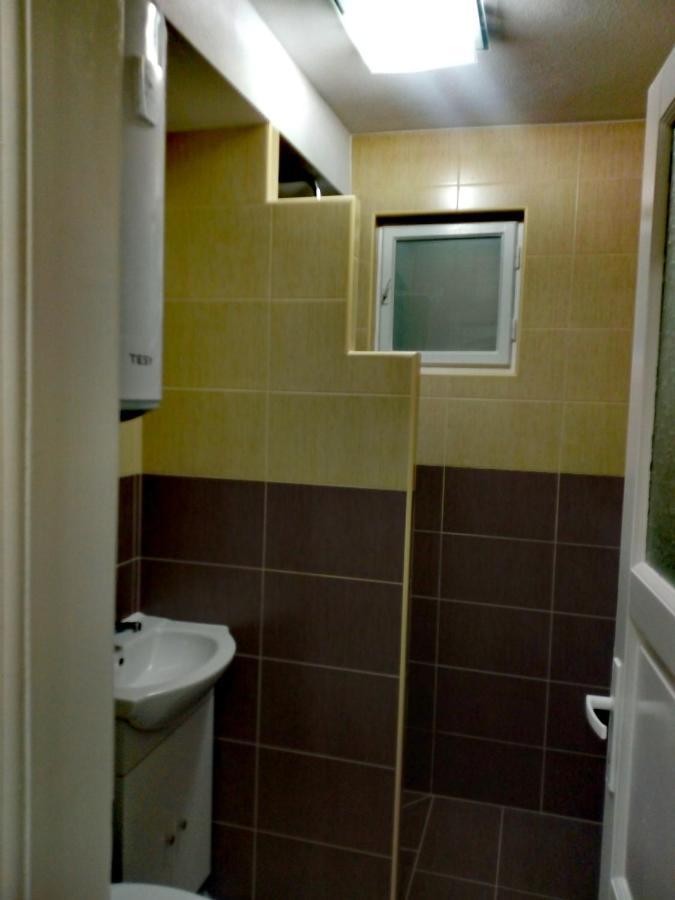 Kiraly Apartman Gheorgheni  Bagian luar foto