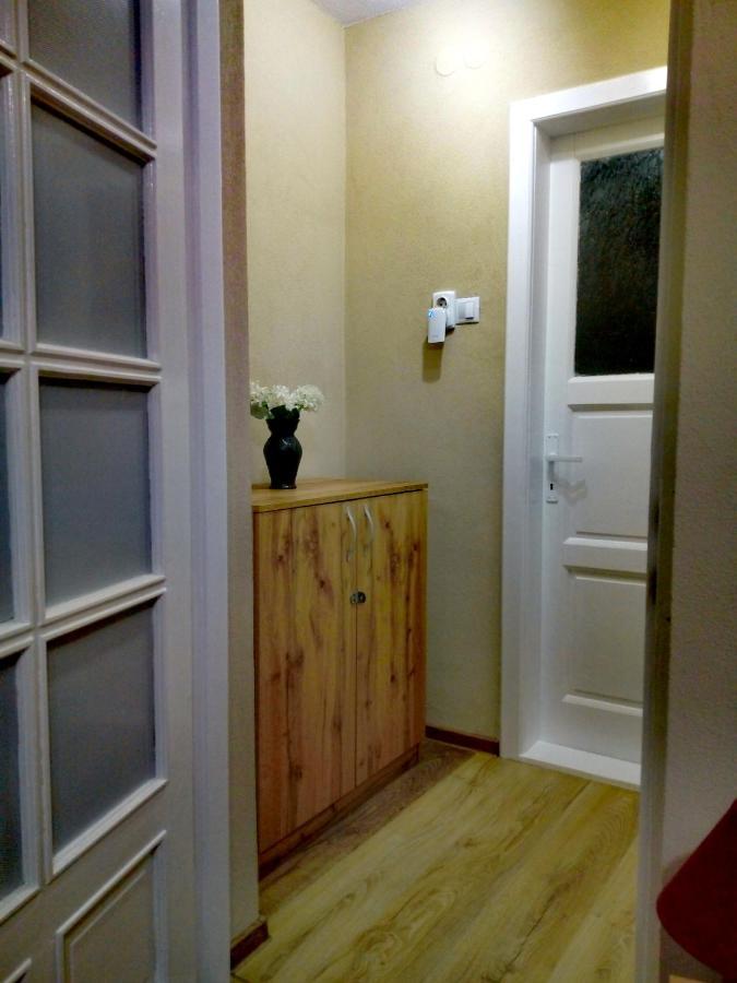 Kiraly Apartman Gheorgheni  Bagian luar foto